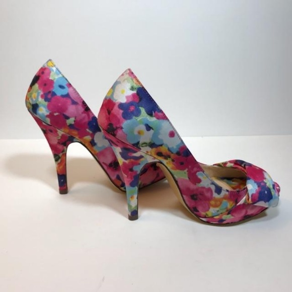 I. Miller Shoes - I. Miller floral peep toe heels 8 1/2 inches long